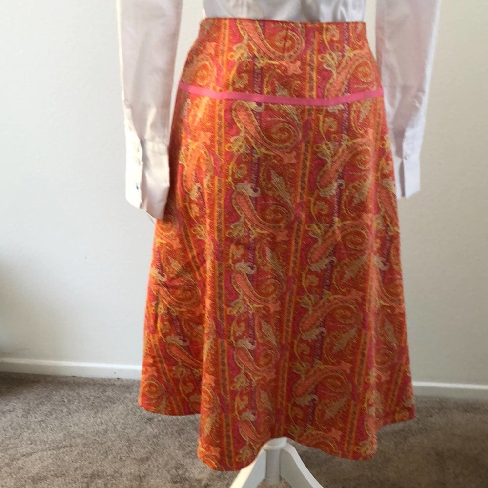 A.M.I. Paisly Skirt Size 10 - Picture 2 of 5